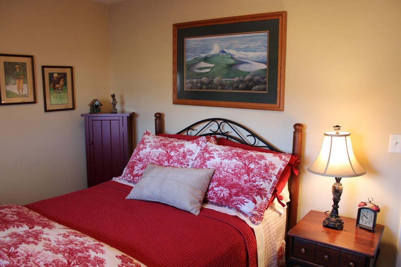 Avalyn Garden Bed And Breakfast Ann Arbor Esterno foto