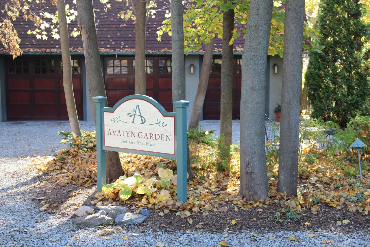 Avalyn Garden Bed And Breakfast Ann Arbor Esterno foto